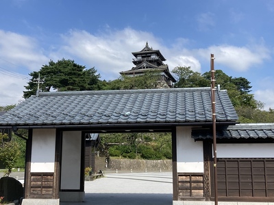 天守遠景（お天守前公園側から）