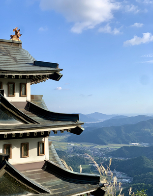 天守から望む稲葉山