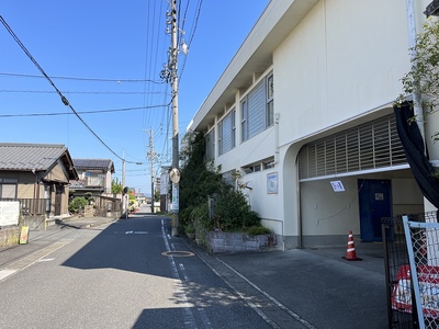 まこと幼稚園と城址柱