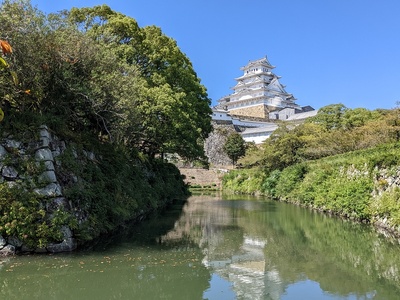 大天守の正面&東面(動物園内より)