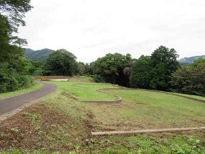 近藤郭内部風景（東から）