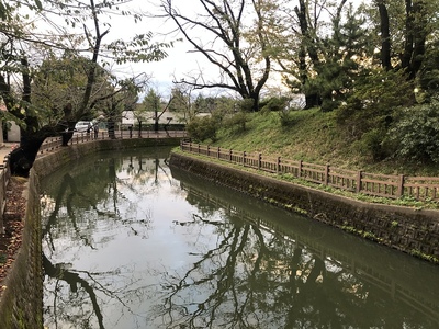 本丸の水堀