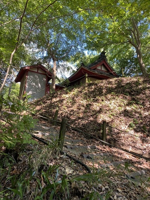 ニ之曲輪　城山稲荷神社