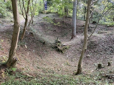 明知城の貯水池