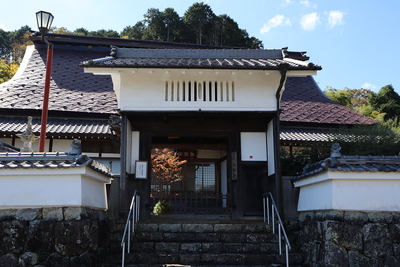 延福寺の移築城門