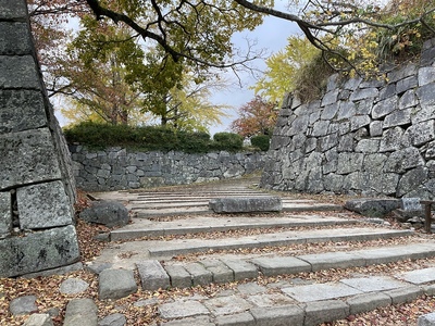 東御門跡