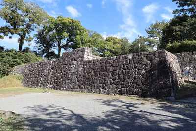 城代屋敷北西面の石垣