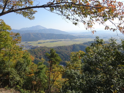 首据石から眺める姉川古戦場