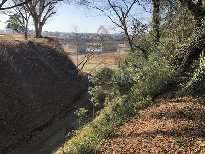 空堀と思川