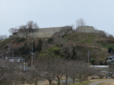 本丸東側石垣・粟積櫓台