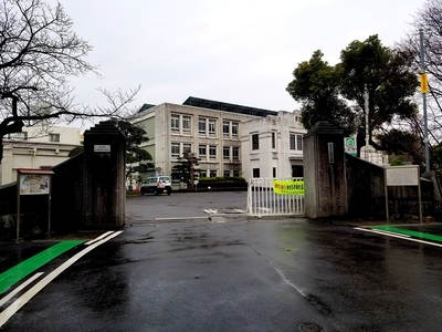 東之丸太鼓門跡(西尾小学校)