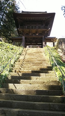 陽泰寺の鐘楼門