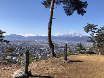 臥竜山山頂より