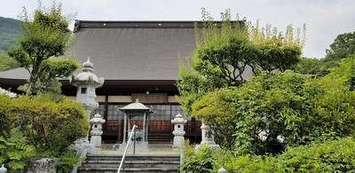 法泉寺の本堂