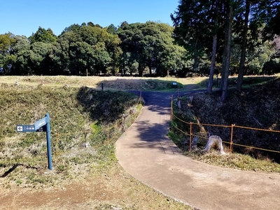 中馬出・二の曲輪間の土橋