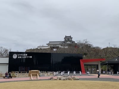 天守・天守門・大河ドラマ館