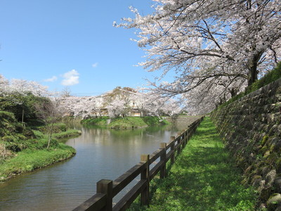 鹿野城跡お堀