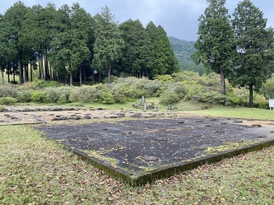 建物跡礎石群