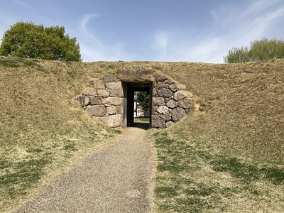 松代城　土塁と埋門