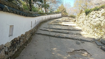三の平櫓東土塀