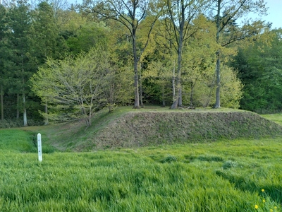 東出城