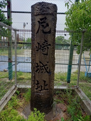 明城小学校前