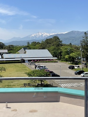 歴史博物館展望から妙高山