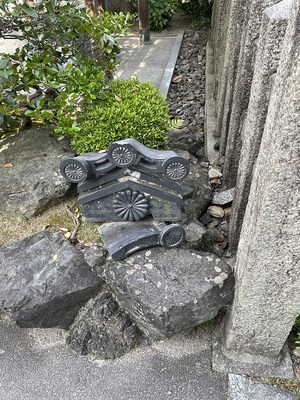 春日神社内