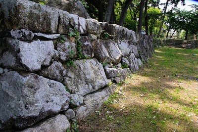 琵琶湖側にある本丸石垣