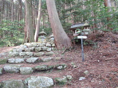 登城口（神明神社ルート）