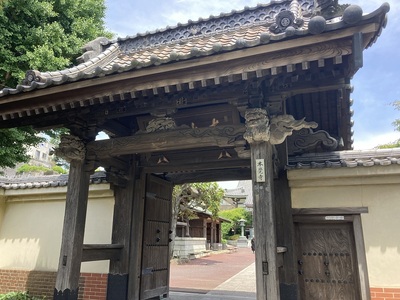 本覚寺山門