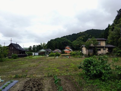 岩略寺城遠景