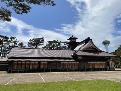 函館奉行所と五稜郭タワー