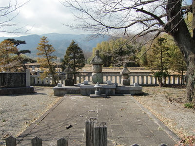 武田信義の墓