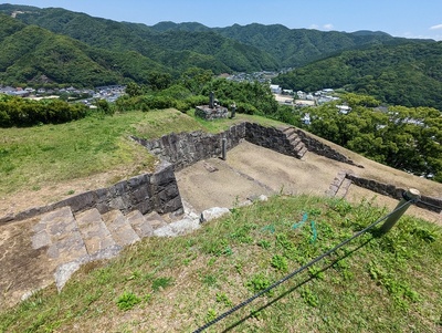 本丸東門