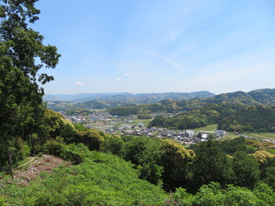 主郭（本丸）からの眺望（北東側）