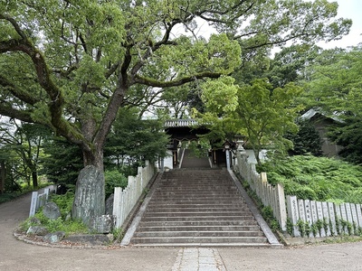 城内東雲神社への参道