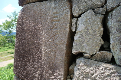 篠山城 刻印石「三左之内」
