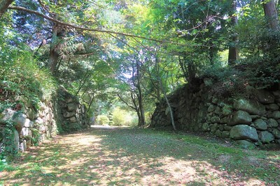 福地氏城 主郭虎口石垣