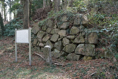 実城北側の現存石垣