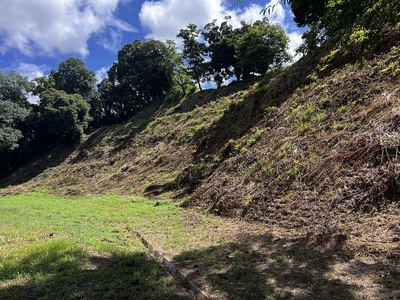 城山切岸