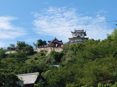 麓からの全景