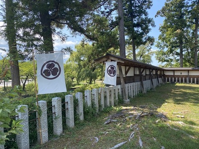 旧本丸　鶴岡護国神社　木塀