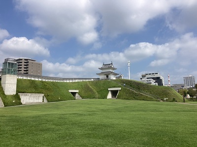 本丸跡（御本丸広場）