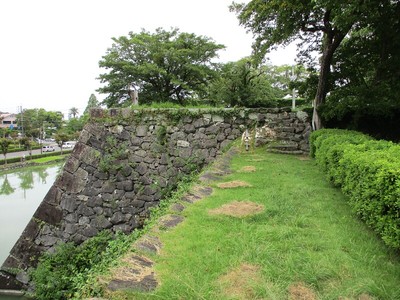 小天守跡石垣