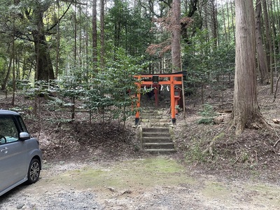 宇佐八幡宮手前のスペース