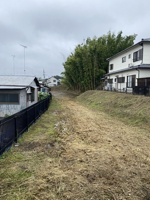 奇跡的に遺る堀、土塁