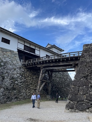 天秤櫓と廊下橋