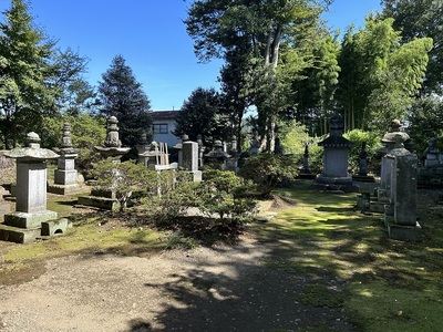歴代藩主の墓