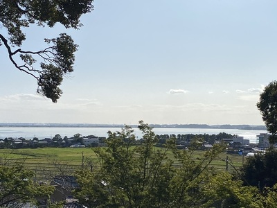 公園からの霞ヶ浦の眺め